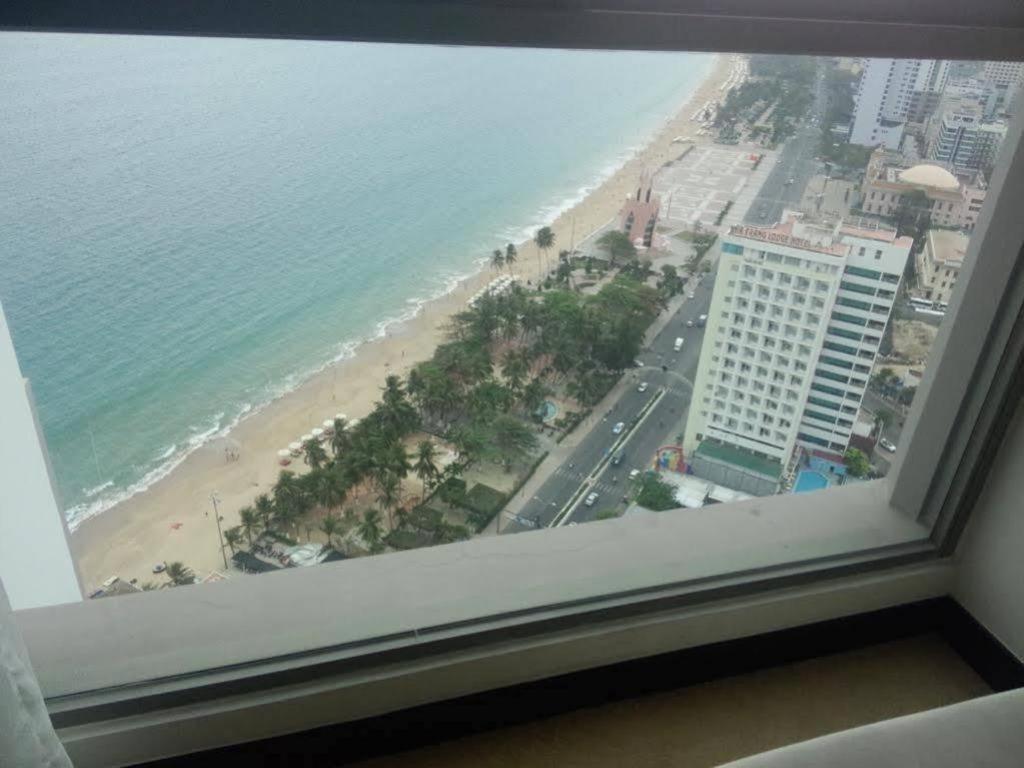 La Mer Hotel Нячанг Екстер'єр фото