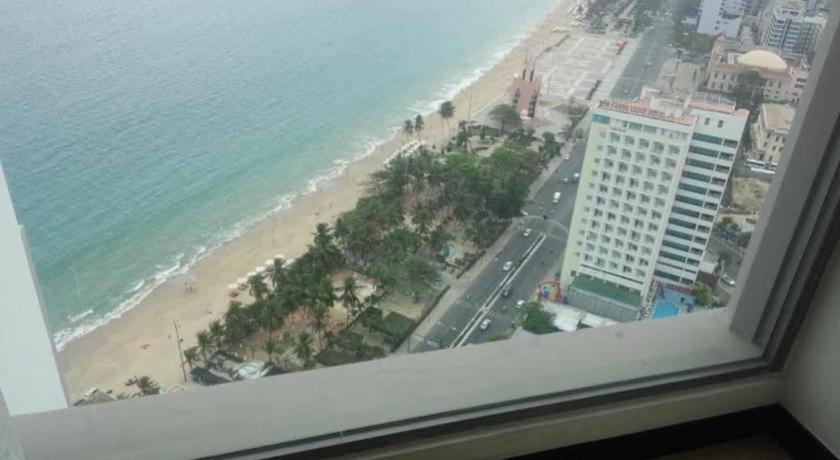 La Mer Hotel Нячанг Екстер'єр фото